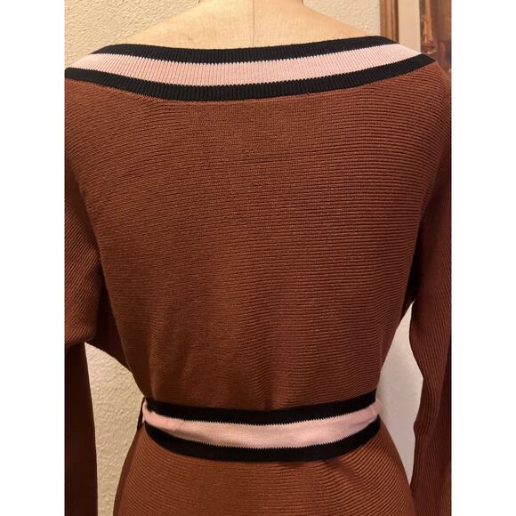 Off the Shoulder Boat Neck Contrast Long Sleeve Knit Belted Sweater Dress Size M - Picture 11 of 14